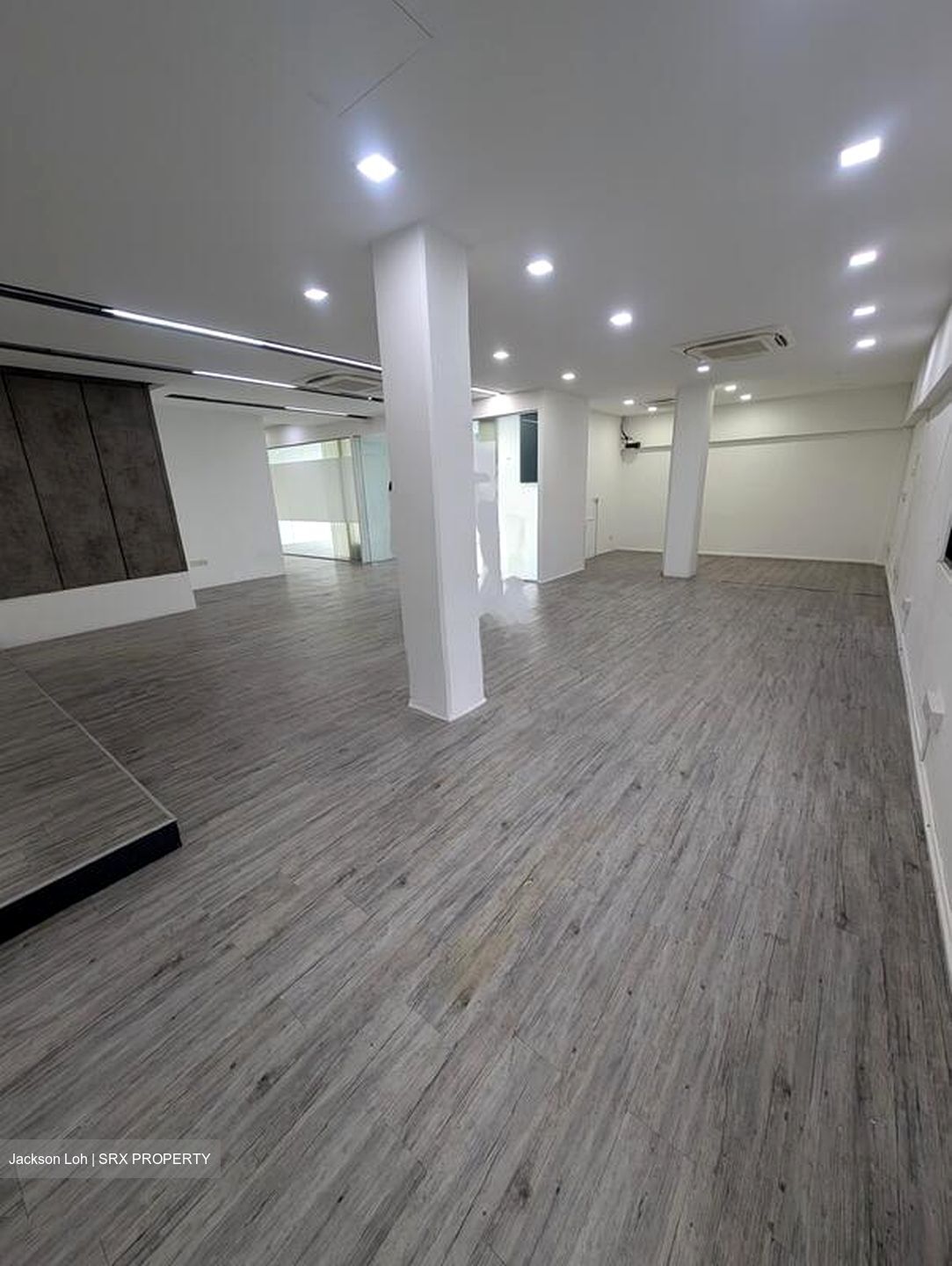 Unipet Building (D13), Office #567475761